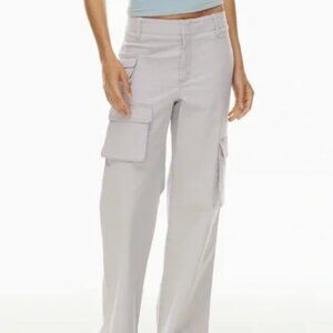 Aritzia Wilfred Free Picture Cargo Pant Grey 2